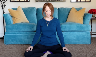 Lori Fazzio seated staff pose